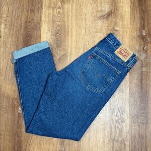 Women's Levi’s 501 Denim Button Fly size 28x30 Distressed